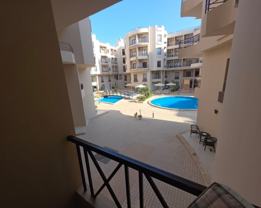 Piękny umeblowany apartament z 1 sypialnią i basenem 48m w Aqua Tropical - rejon El Ahyaa